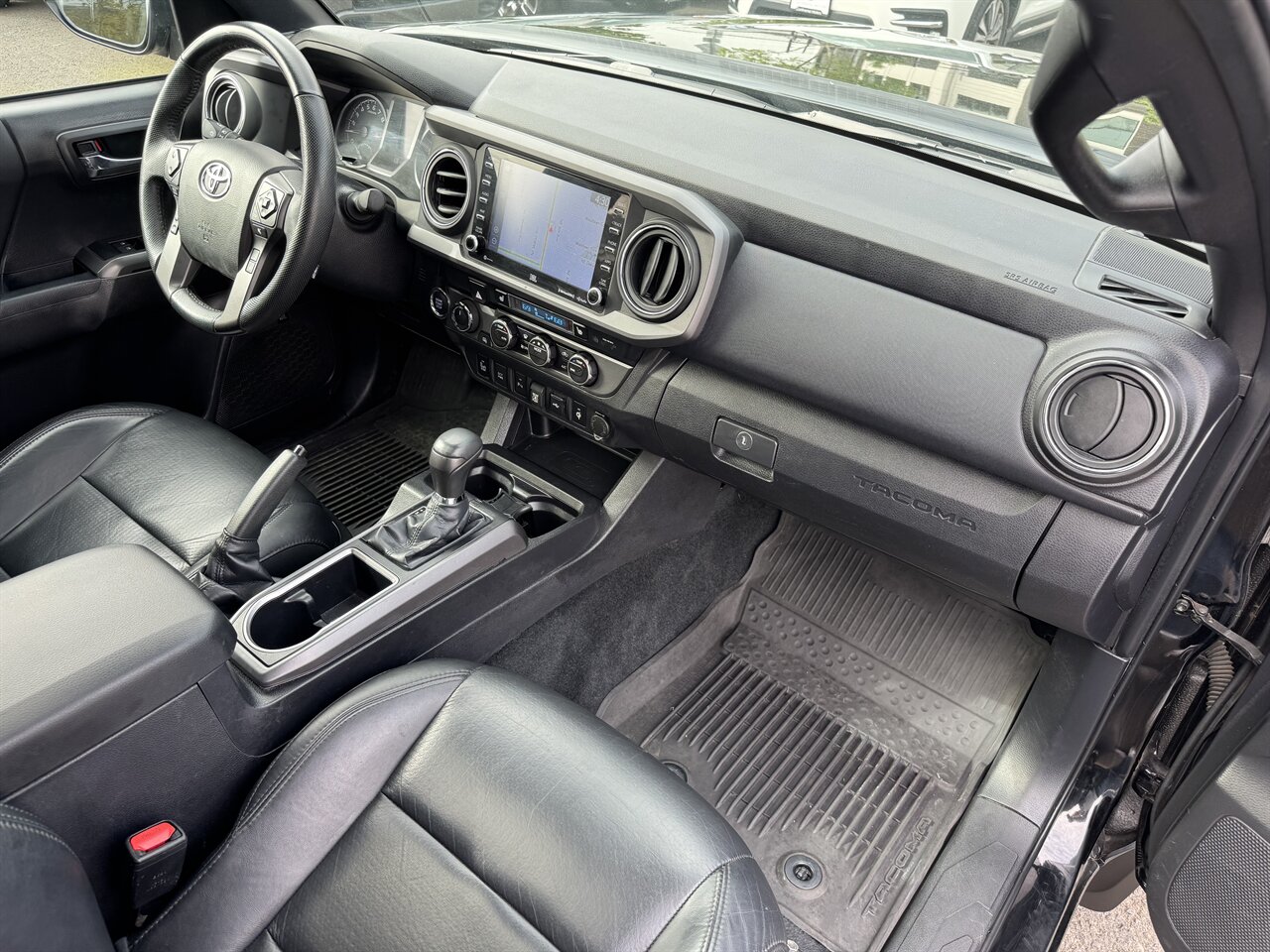 2023 Toyota Tacoma TRD Off-Road   - Photo 16 - Portland, OR 97211