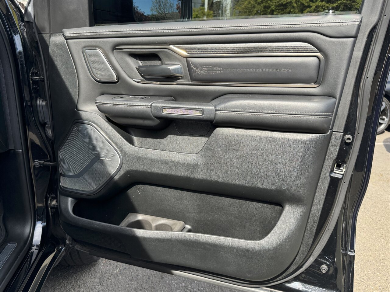 2020 RAM 1500 Limited 4X4 LOADED   - Photo 21 - Portland, OR 97211