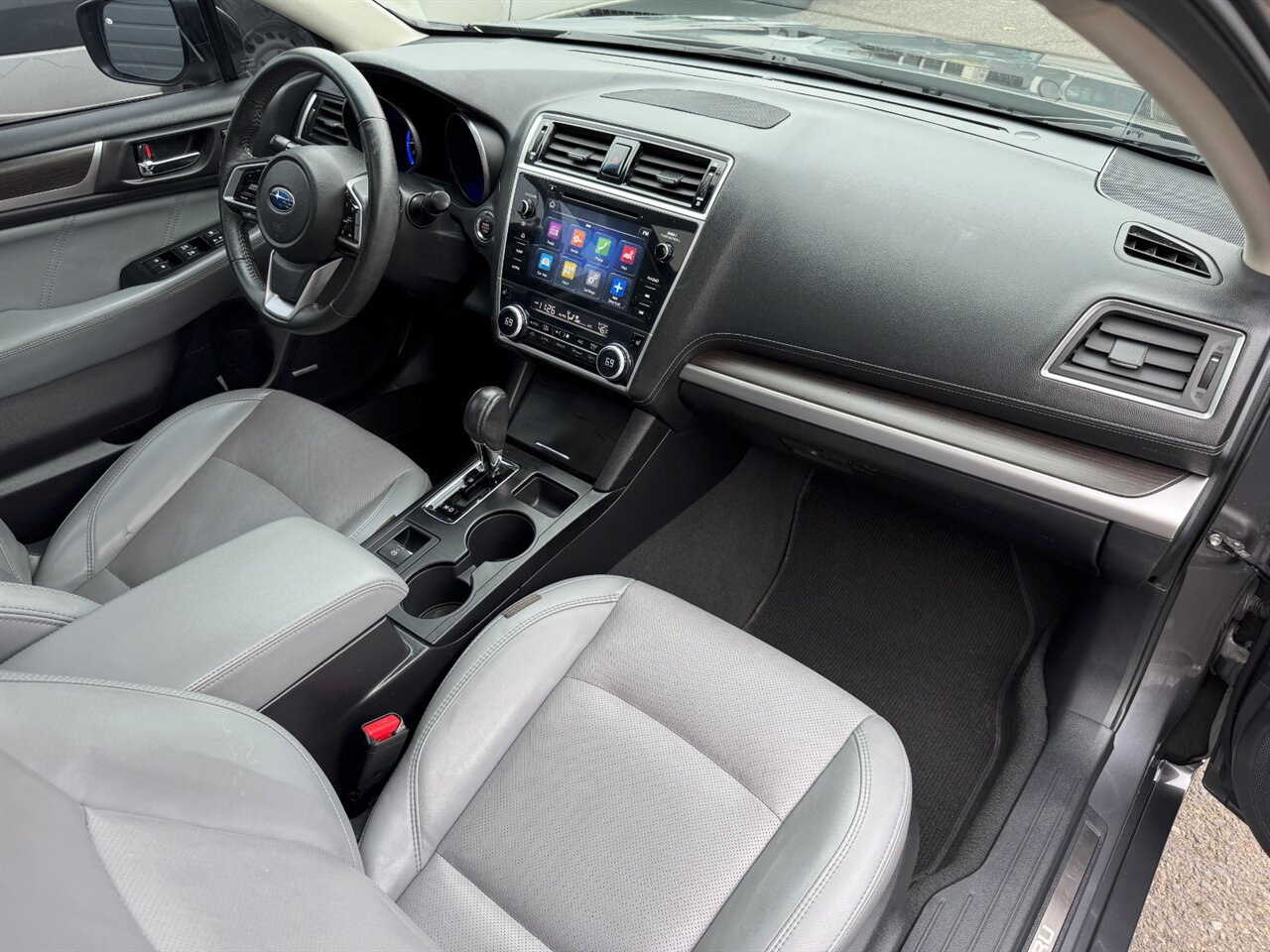 2018 Subaru Legacy 3.6R Limited   - Photo 16 - Portland, OR 97211