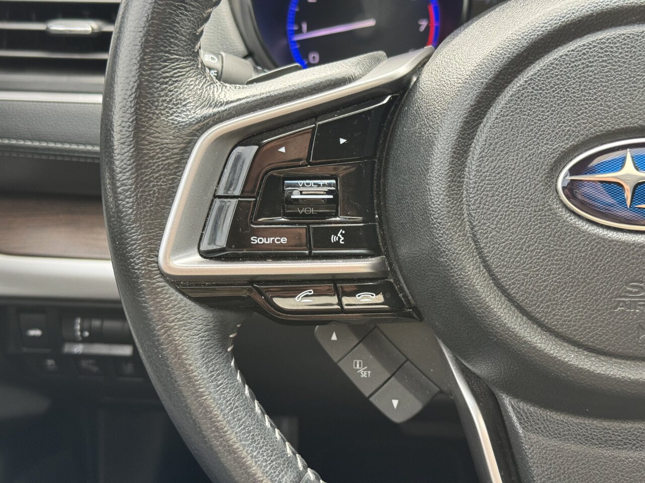 2018 Subaru Legacy 3.6R Limited   - Photo 23 - Portland, OR 97211