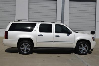 2011 Chevrolet Suburban LTZ 4X4 LTHR NAV BK/CAM TV/DVD HTD STS NICE   - Photo 14 - Stafford, TX 77477