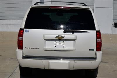 2011 Chevrolet Suburban LTZ 4X4 LTHR NAV BK/CAM TV/DVD HTD STS NICE   - Photo 22 - Stafford, TX 77477