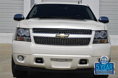 2011 Chevrolet Suburban LTZ 4X4 LTHR NAV BK/CAM TV/DVD HTD STS NICE   - Photo 3 - Stafford, TX 77477