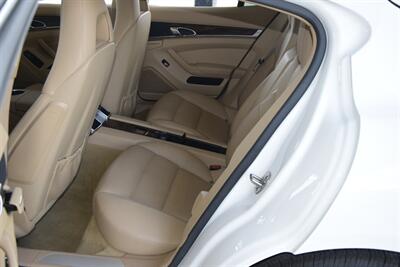 2012 Porsche Panamera 4S AWD 79K MILES TOP LOADED RECENT SVCD CLEAN   - Photo 36 - Stafford, TX 77477