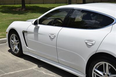 2012 Porsche Panamera 4S AWD 79K MILES TOP LOADED RECENT SVCD CLEAN   - Photo 17 - Stafford, TX 77477