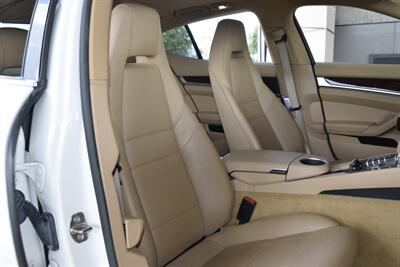 2012 Porsche Panamera 4S AWD 79K MILES TOP LOADED RECENT SVCD CLEAN   - Photo 33 - Stafford, TX 77477