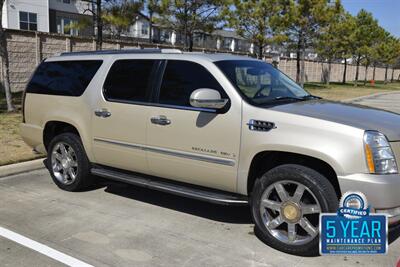 2007 Cadillac Escalade ESV LUXURY AWD NAV BK/CAM S/ROOF HWY MILES   - Photo 6 - Stafford, TX 77477