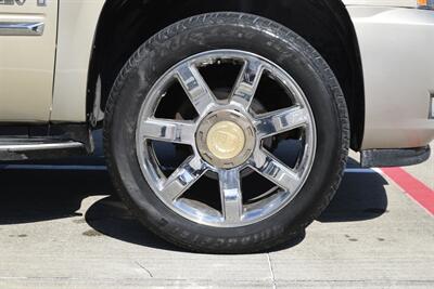 2007 Cadillac Escalade ESV LUXURY AWD NAV BK/CAM S/ROOF HWY MILES   - Photo 39 - Stafford, TX 77477