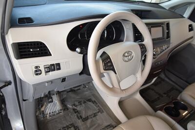 2013 Toyota Sienna LIMITED NAV BK/CAM LTHR DVD LADY OWN HWY MILES   - Photo 29 - Stafford, TX 77477