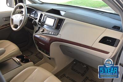 2013 Toyota Sienna LIMITED NAV BK/CAM LTHR DVD LADY OWN HWY MILES   - Photo 30 - Stafford, TX 77477