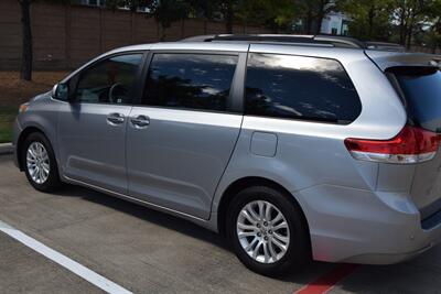 2013 Toyota Sienna LIMITED NAV BK/CAM LTHR DVD LADY OWN HWY MILES   - Photo 16 - Stafford, TX 77477