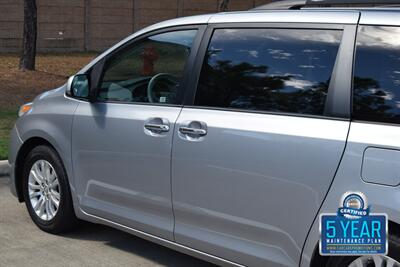 2013 Toyota Sienna LIMITED NAV BK/CAM LTHR DVD LADY OWN HWY MILES   - Photo 18 - Stafford, TX 77477