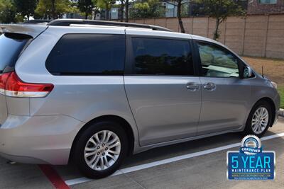 2013 Toyota Sienna LIMITED NAV BK/CAM LTHR DVD LADY OWN HWY MILES   - Photo 17 - Stafford, TX 77477
