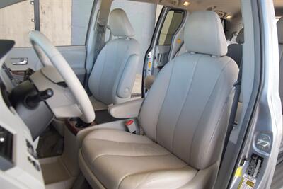 2013 Toyota Sienna LIMITED NAV BK/CAM LTHR DVD LADY OWN HWY MILES   - Photo 33 - Stafford, TX 77477
