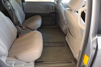 2013 Toyota Sienna LIMITED NAV BK/CAM LTHR DVD LADY OWN HWY MILES   - Photo 38 - Stafford, TX 77477