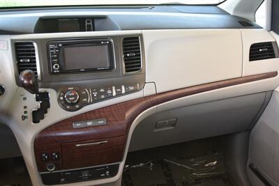 2013 Toyota Sienna LIMITED NAV BK/CAM LTHR DVD LADY OWN HWY MILES   - Photo 26 - Stafford, TX 77477