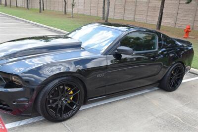 2013 Ford Mustang GT PREMIUM BOSS 302 HEADER AUTO AFM HOOD & EXHAUST   - Photo 7 - Stafford, TX 77477