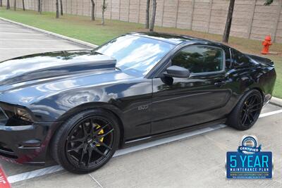 2013 Ford Mustang GT PREMIUM BOSS 302 HEADER AUTO AFM HOOD & EXHAUST   - Photo 7 - Stafford, TX 77477