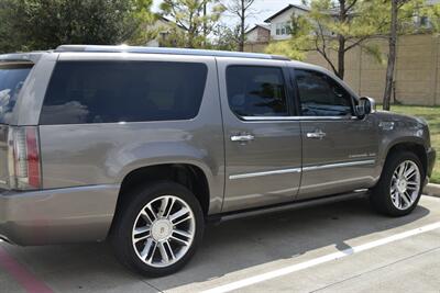 2013 Cadillac Escalade ESV PREMIUM EDI 90K LOW MILES NAV ROOF HTD STS   - Photo 18 - Stafford, TX 77477