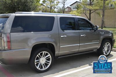 2013 Cadillac Escalade ESV PREMIUM EDI 90K LOW MILES NAV ROOF HTD STS   - Photo 18 - Stafford, TX 77477