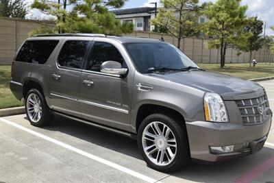 2013 Cadillac Escalade ESV PREMIUM EDI 90K LOW MILES NAV ROOF HTD STS   - Photo 4 - Stafford, TX 77477