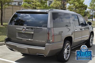 2013 Cadillac Escalade ESV PREMIUM EDI 90K LOW MILES NAV ROOF HTD STS   - Photo 14 - Stafford, TX 77477