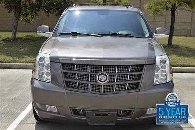 2013 Cadillac Escalade ESV PREMIUM EDI 90K LOW MILES NAV ROOF HTD STS   - Photo 2 - Stafford, TX 77477