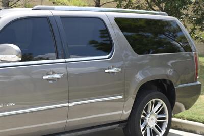 2013 Cadillac Escalade ESV PREMIUM EDI 90K LOW MILES NAV ROOF HTD STS   - Photo 9 - Stafford, TX 77477