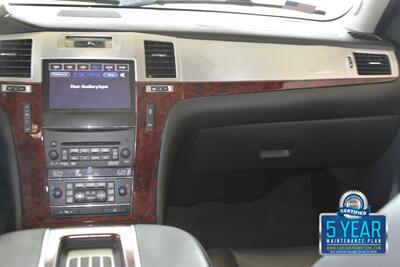 2013 Cadillac Escalade ESV PREMIUM EDI 90K LOW MILES NAV ROOF HTD STS   - Photo 28 - Stafford, TX 77477