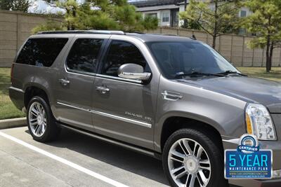 2013 Cadillac Escalade ESV PREMIUM EDI 90K LOW MILES NAV ROOF HTD STS   - Photo 6 - Stafford, TX 77477