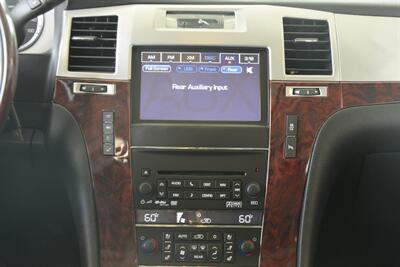 2013 Cadillac Escalade ESV PREMIUM EDI 90K LOW MILES NAV ROOF HTD STS   - Photo 30 - Stafford, TX 77477