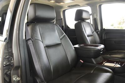 2013 Cadillac Escalade ESV PREMIUM EDI 90K LOW MILES NAV ROOF HTD STS   - Photo 37 - Stafford, TX 77477