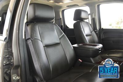 2013 Cadillac Escalade ESV PREMIUM EDI 90K LOW MILES NAV ROOF HTD STS   - Photo 37 - Stafford, TX 77477