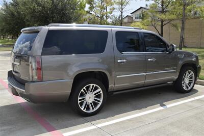 2013 Cadillac Escalade ESV PREMIUM EDI 90K LOW MILES NAV ROOF HTD STS   - Photo 16 - Stafford, TX 77477