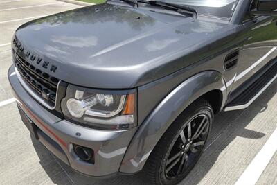 2016 Land Rover LR4   - Photo 10 - Stafford, TX 77477