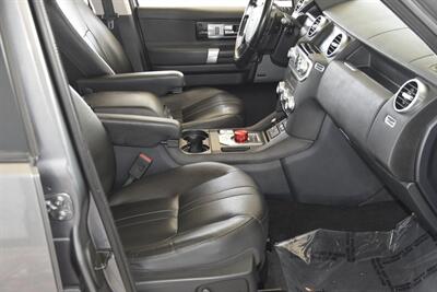 2016 Land Rover LR4   - Photo 30 - Stafford, TX 77477