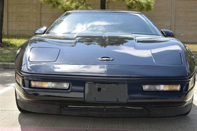 1994 Chevrolet Corvette COUPE 6 SPD MANUAL 36K LOW MILES GARAGED LOADED   - Photo 3 - Stafford, TX 77477