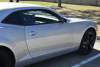 2010 Chevrolet Camaro LT RACING STRIPE LTHR INT PREM WHLS FRESH TRADE IN   - Photo 16 - Stafford, TX 77477