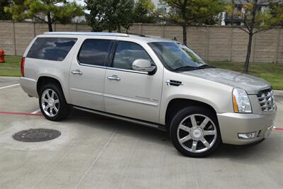 2010 Cadillac Escalade ESV AWD PREMIUM NAV ROOF BK/CAM FRESH TRADE CLEAN   - Photo 41 - Stafford, TX 77477