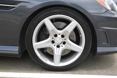 2013 Mercedes-Benz SLK 350   - Photo 8 - Stafford, TX 77477