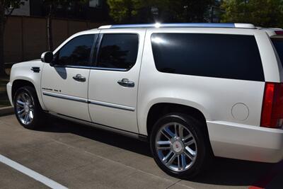 2009 Cadillac Escalade ESV AWD PLATINUM EDI HWY MILES TOP LOADED NICE   - Photo 15 - Stafford, TX 77477