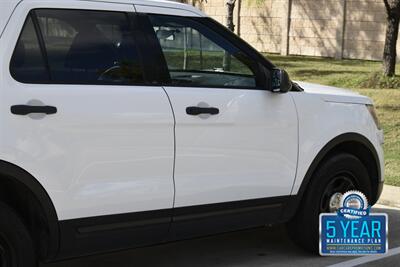 2017 Ford Explorer POLICE INTERCEPTOR AWD HWY MILES NEW TRADE CLEAN   - Photo 21 - Stafford, TX 77477