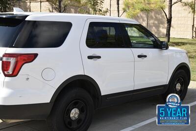 2017 Ford Explorer POLICE INTERCEPTOR AWD HWY MILES NEW TRADE CLEAN   - Photo 19 - Stafford, TX 77477