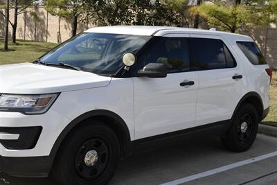 2017 Ford Explorer POLICE INTERCEPTOR AWD HWY MILES NEW TRADE CLEAN   - Photo 7 - Stafford, TX 77477