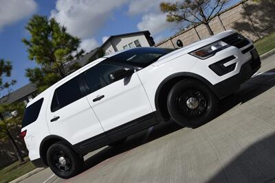 2017 Ford Explorer POLICE INTERCEPTOR AWD HWY MILES NEW TRADE CLEAN   - Photo 47 - Stafford, TX 77477