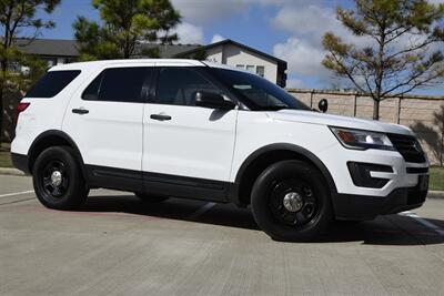 2017 Ford Explorer POLICE INTERCEPTOR AWD HWY MILES NEW TRADE CLEAN   - Photo 24 - Stafford, TX 77477