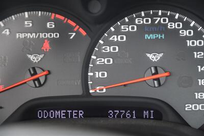 1998 Chevrolet Corvette CONVERTIBLE 6SPD MANUAL 37K LOW MILES NEW TRADE IN   - Photo 24 - Stafford, TX 77477