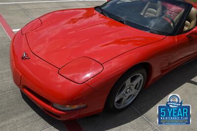 1998 Chevrolet Corvette CONVERTIBLE 6SPD MANUAL 37K LOW MILES NEW TRADE IN   - Photo 11 - Stafford, TX 77477