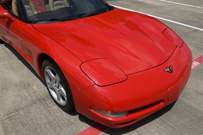 1998 Chevrolet Corvette CONVERTIBLE 6SPD MANUAL 37K LOW MILES NEW TRADE IN   - Photo 12 - Stafford, TX 77477