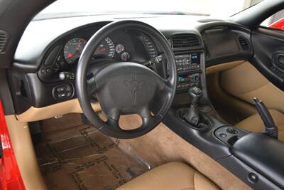 1998 Chevrolet Corvette CONVERTIBLE 6SPD MANUAL 37K LOW MILES NEW TRADE IN   - Photo 25 - Stafford, TX 77477